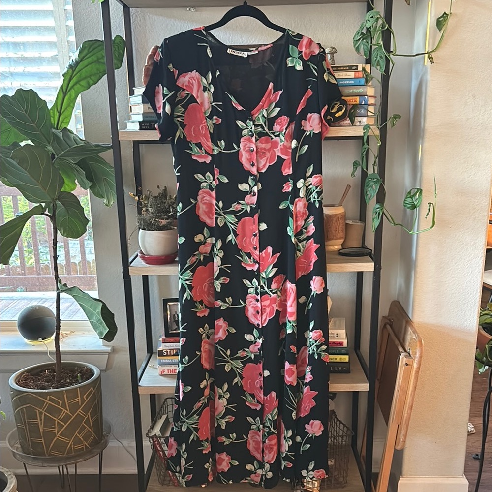 Vintage Floral Button-Front Dress